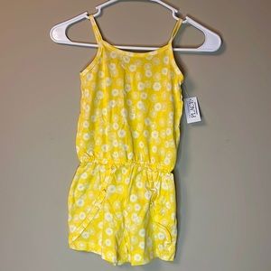 3/$25 ❤️ Romper Girl